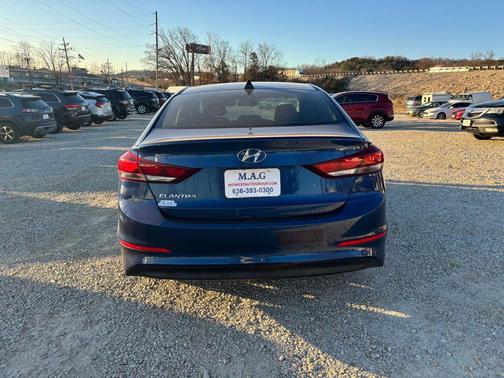 2017 Hyundai ELANTRA SE Value Edition