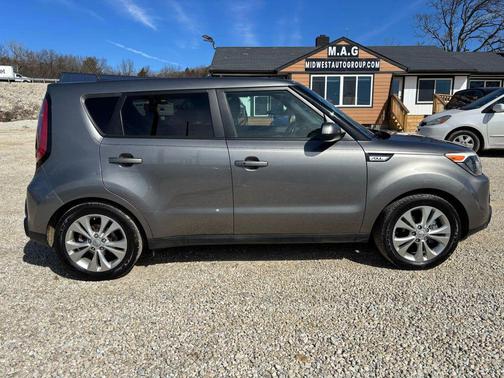 2015 Kia Soul +