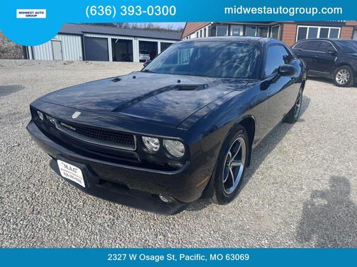 2010 Dodge Challenger SE
