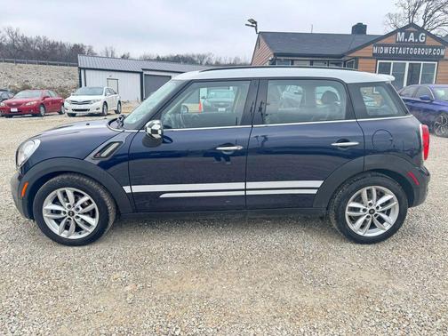 2012 MINI Cooper S Countryman Base