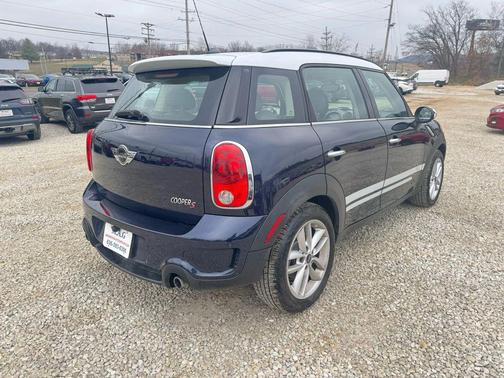 2012 MINI Cooper S Countryman Base