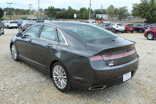 2016 Lincoln MKZ Base