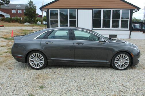 2016 Lincoln MKZ Base