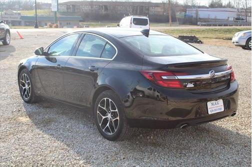 2017 Buick Regal Turbo Sport Touring