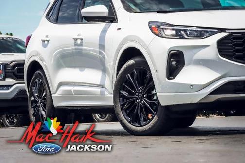 2024 Ford Escape ST-LINE ELITE