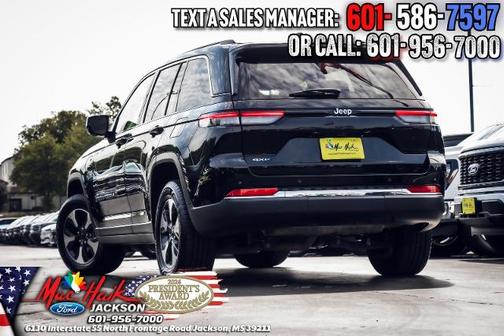 2024 Jeep Grand Cherokee BASE