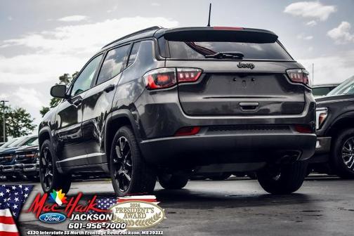 2022 Jeep Compass LATITUDE