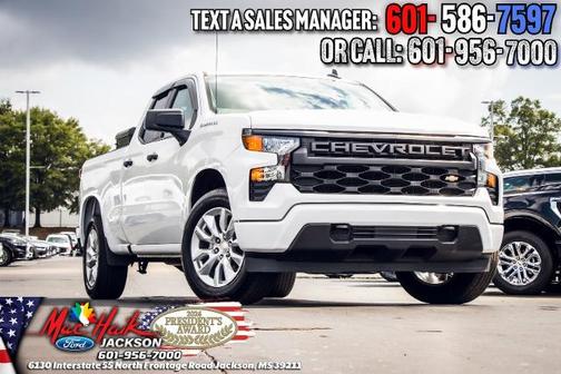 2023 Chevrolet Silverado 1500 CUSTOM
