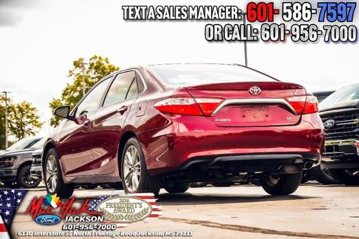 2016 Toyota Camry SE