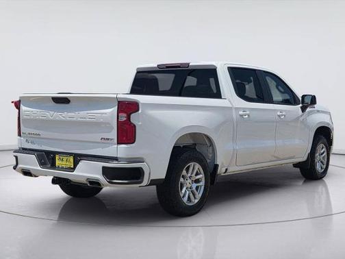 Summit White 2023 Chevrolet Silverado 1500 RST