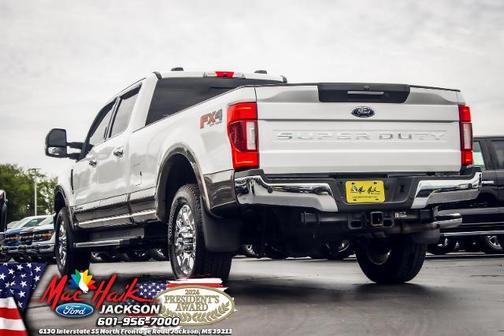 2022 Ford F-350 LARIAT SUPER DUTY