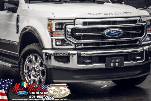 2022 Ford F-350 LARIAT SUPER DUTY