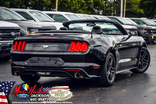 2020 Ford Mustang ECOBOOST PREMIUM