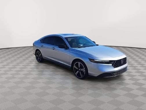 2025 Honda Accord Hybrid 