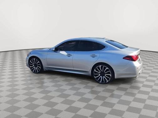 2015 INFINITI Q70 3.7