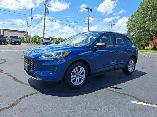 2022 Ford Escape S