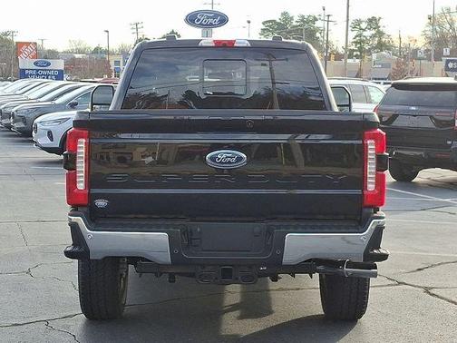 Agate Black Metallic 2026 Ford F-350 Lariat Super Duty