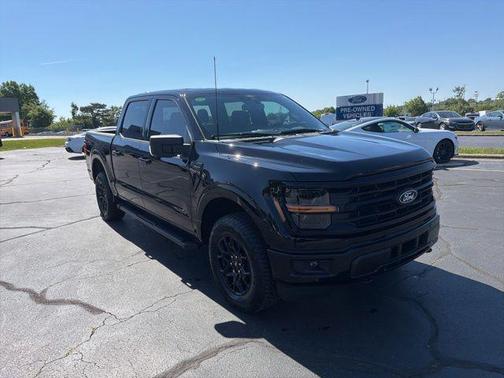 Agate Black Metallic 2026 Ford F-150 XLT