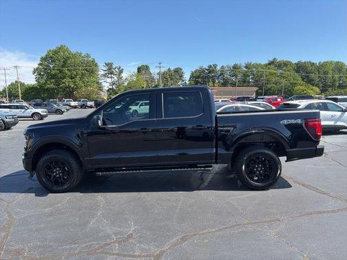Agate Black Metallic 2026 Ford F-150 XLT
