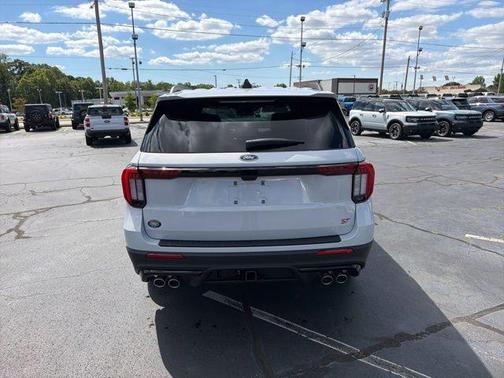 Space White Metallic 2026 Ford Explorer ST