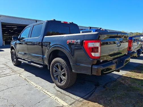 2022 Ford F-150 LARIAT