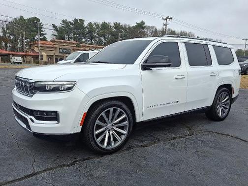 2023 Jeep Grand Wagoneer SERIES II