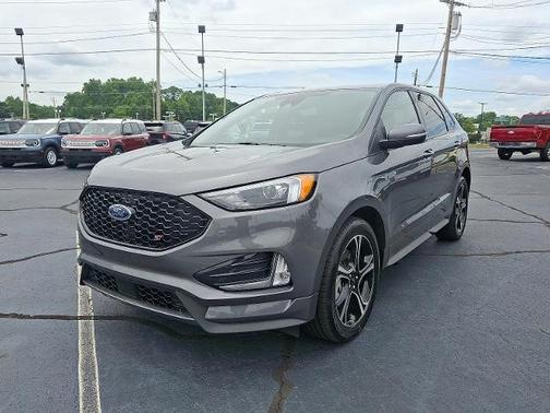 2024 Ford Edge ST