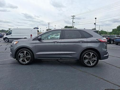 2024 Ford Edge ST