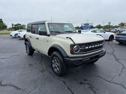 Desert Sand 2026 Ford Bronco Big Bend