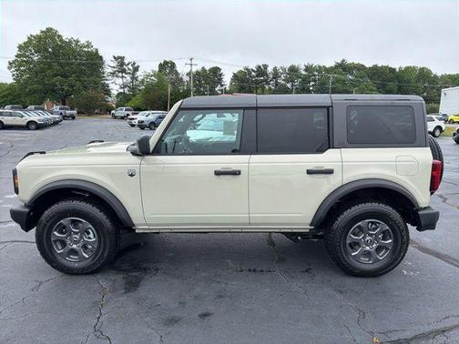 Desert Sand 2026 Ford Bronco Big Bend