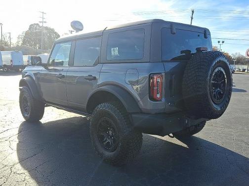 2023 Ford Bronco WILDTRAK