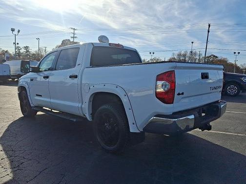 2019 Toyota Tundra SR5 5.7L V8