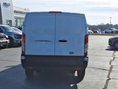 2022 Ford Transit-350 BASE