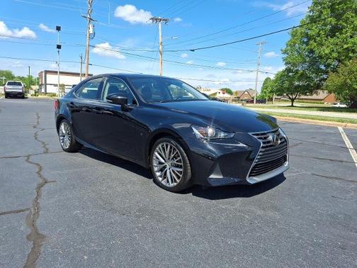 2017 Lexus IS 200t BASE