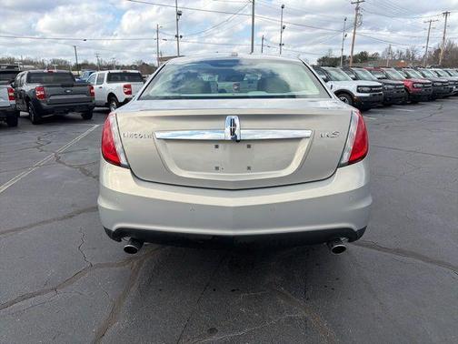 Gold 2009 Lincoln MKS Base