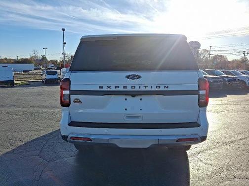 2022 Ford Expedition TIMBERLINE