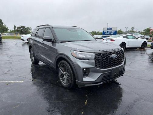Gray Metallic 2026 Ford Explorer ST