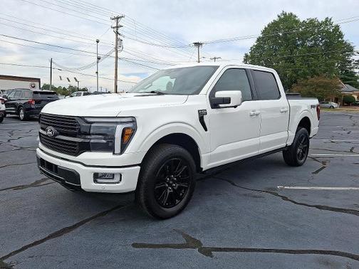 2024 Ford F-150 PLATINUM