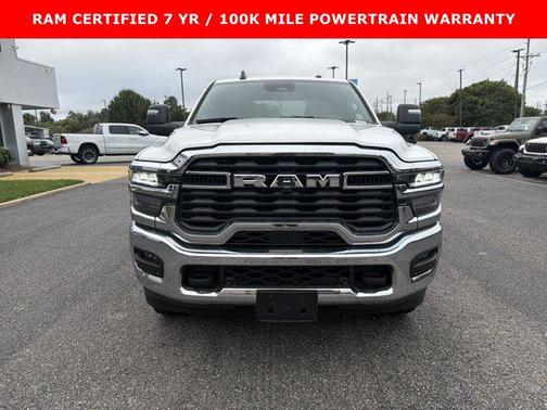 Bright White Clearcoat 2025 RAM 2500 Big Horn Crew Cab 4x4 8 Box