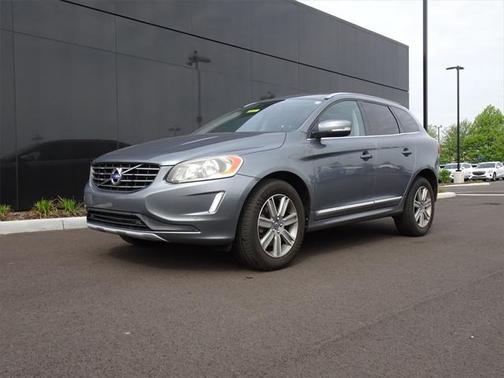 2016 Volvo XC60 T6 Drive-E