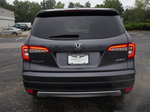 Crystal Black Pearl 2019 Honda Pilot EX-L