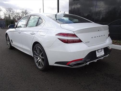 2025 Genesis G70 2.5T AWD
