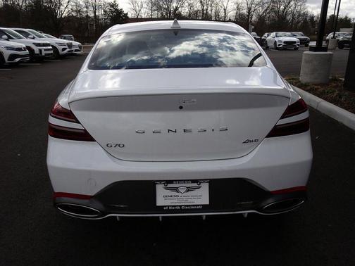 2025 Genesis G70 2.5T AWD
