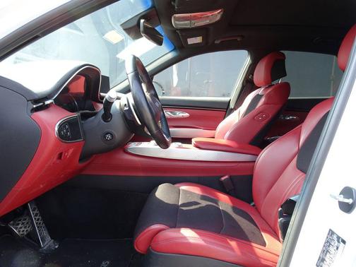 Alta White 2022 Genesis GV70 3.5T AWD Sport