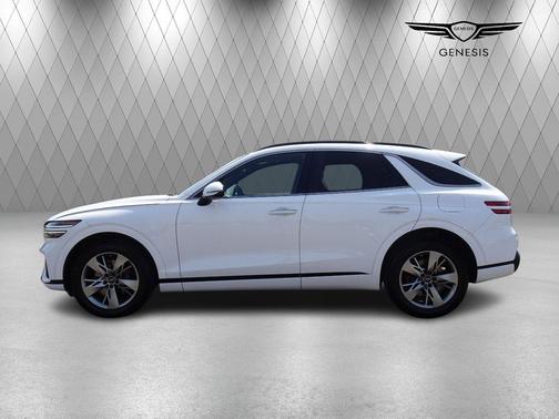 Alta White 2022 Genesis GV70 3.5T AWD Sport