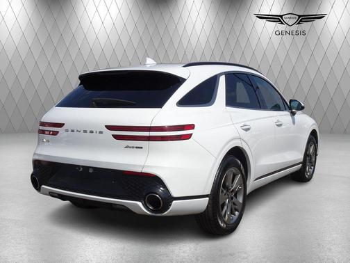 Alta White 2022 Genesis GV70 3.5T AWD Sport