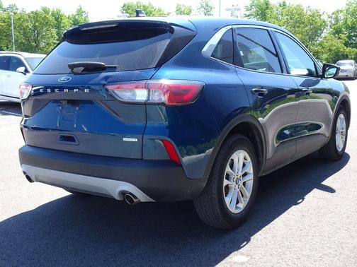 Dark Persian Green Metallic 2020 Ford Escape SE
