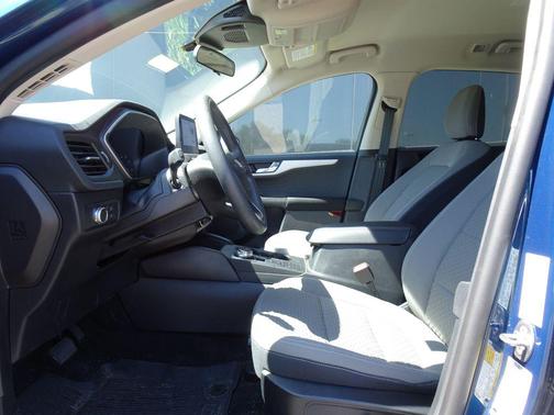 Dark Persian Green Metallic 2020 Ford Escape SE