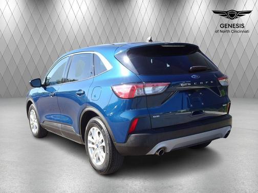 Dark Persian Green Metallic 2020 Ford Escape SE