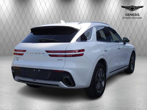 Uyuni White 2024 Genesis GV70 2.5T AWD